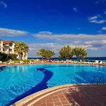 Salamis Bay Conti Szálloda Yenibosazici