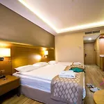 Salamis Bay Conti Szálloda 5*