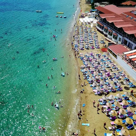 萨拉米斯湾康提酒店 5* Agios Sergios