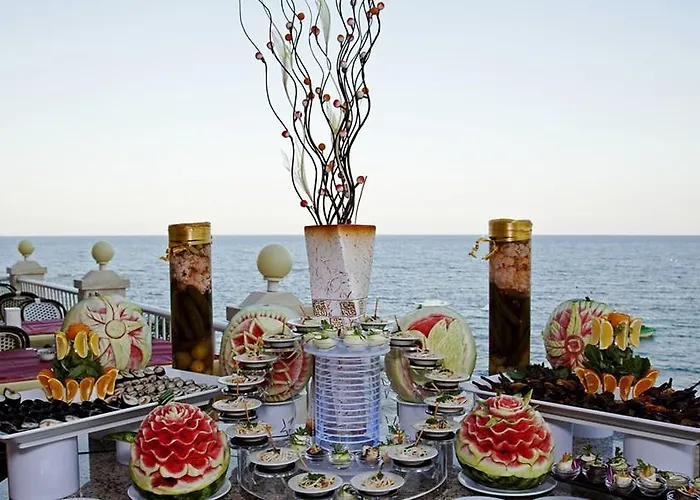 ホテル Salamis Bay Conti