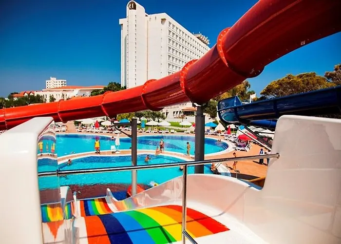 Salamis Bay Conti ホテル 5*