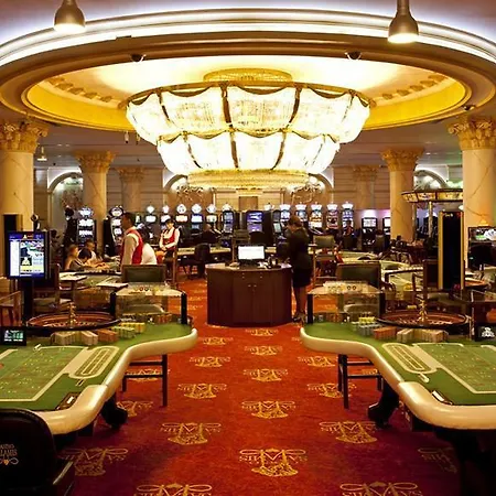 Salamis Bay Conti Ξενοδοχείο Agios Sergios