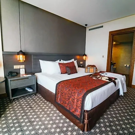Salamis Bay Conti Hotel 5*