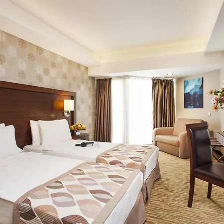 Salamis Bay Conti Hotel 5*