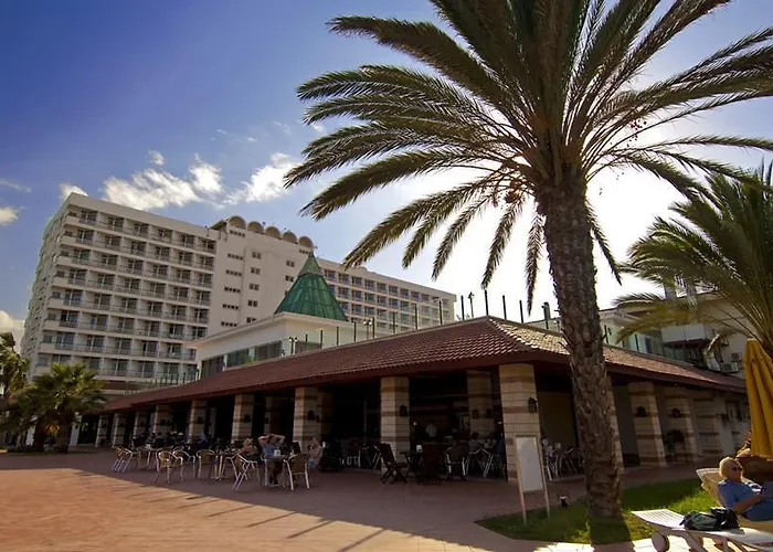 Hotel Salamis Bay Conti