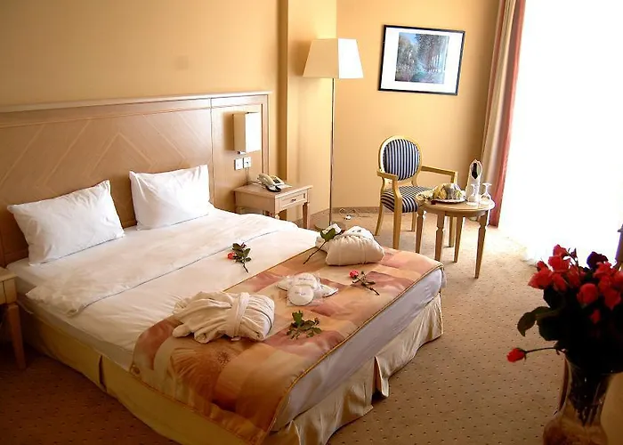 Hotel Salamis Bay Conti