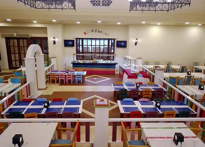 Salamis Bay Conti 5* Agios Sergios